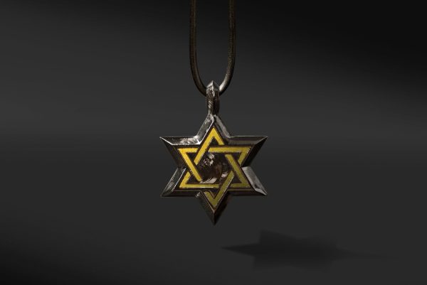 Forged Carbon David Star Gold Pendant